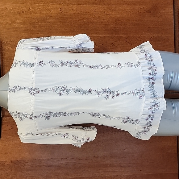 Lucky Brand - Picture 2 of 3